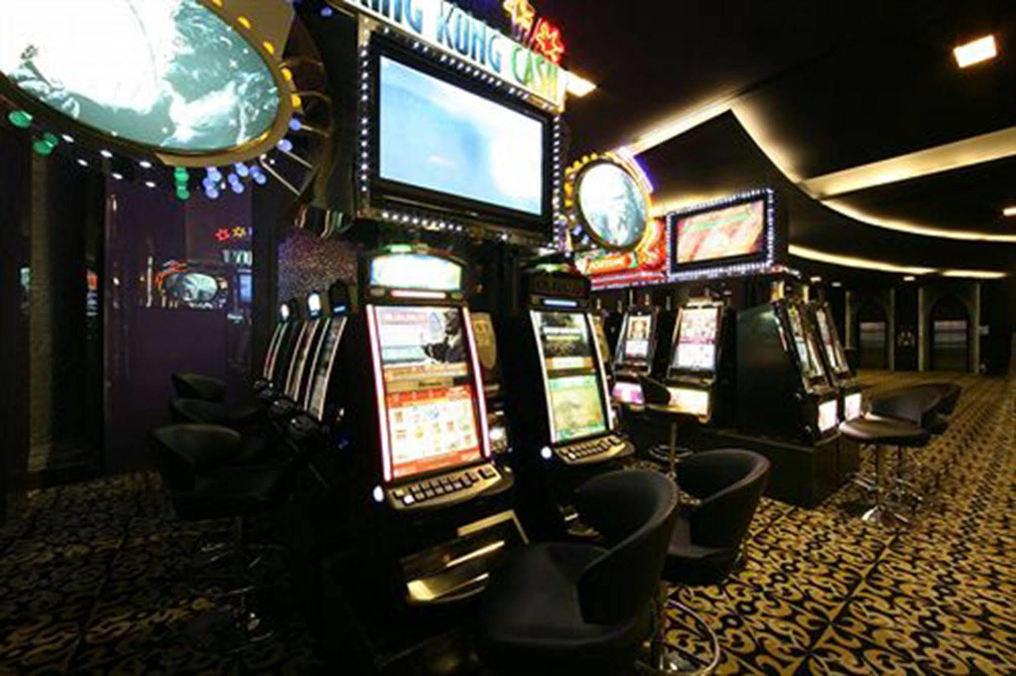 Grand Diamond City Hotel & Casino Poipet Екстериор снимка