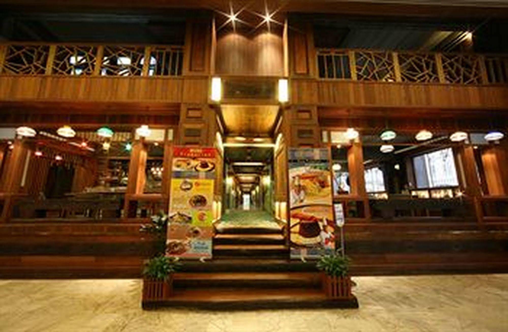 Grand Diamond City Hotel & Casino Poipet Екстериор снимка